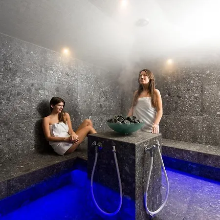 Schmittenhoehe - 2000m 4* 젤암제